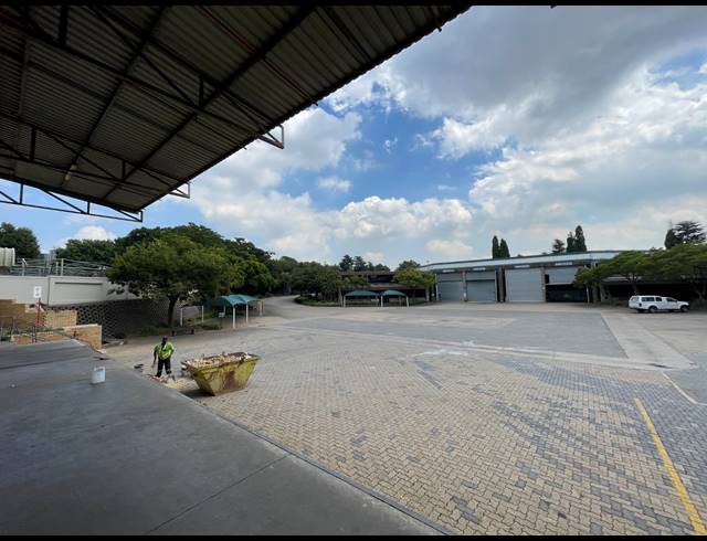 5,121M² FACTORY TO LET IN ISANDO